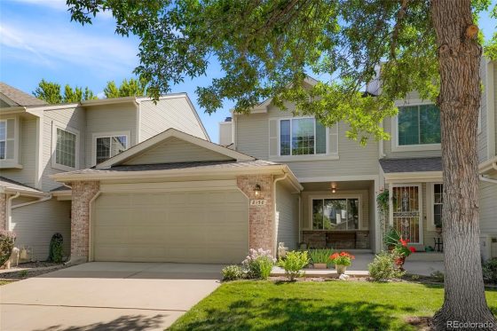 2 Bed 3 Bath Townhome with Office and Basement